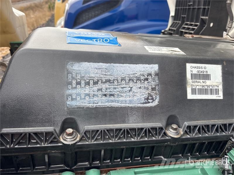 Volvo VNL760 وحدات الجر