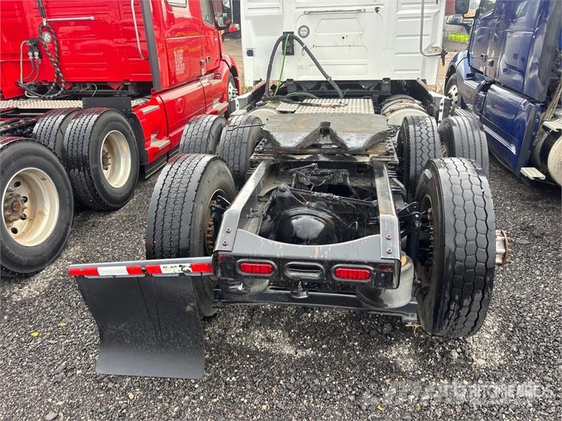 Volvo VNL760 وحدات الجر