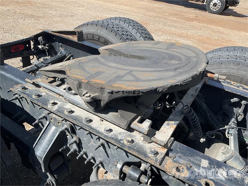 Volvo VNL760 وحدات الجر