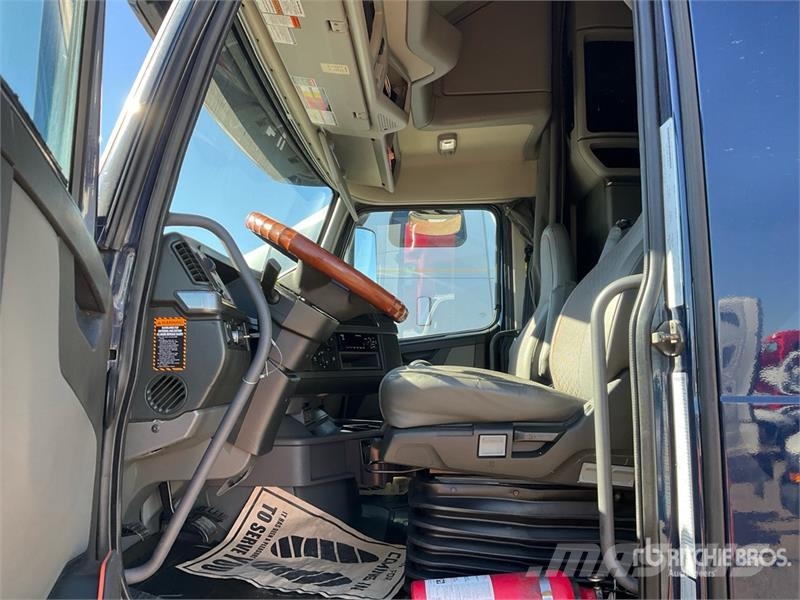 Volvo VNL760 Cavalos mecânicos