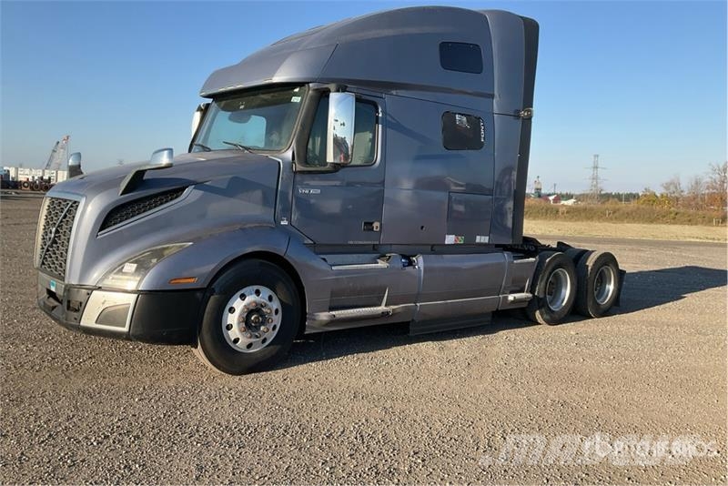 Volvo VNL760 Tegljači