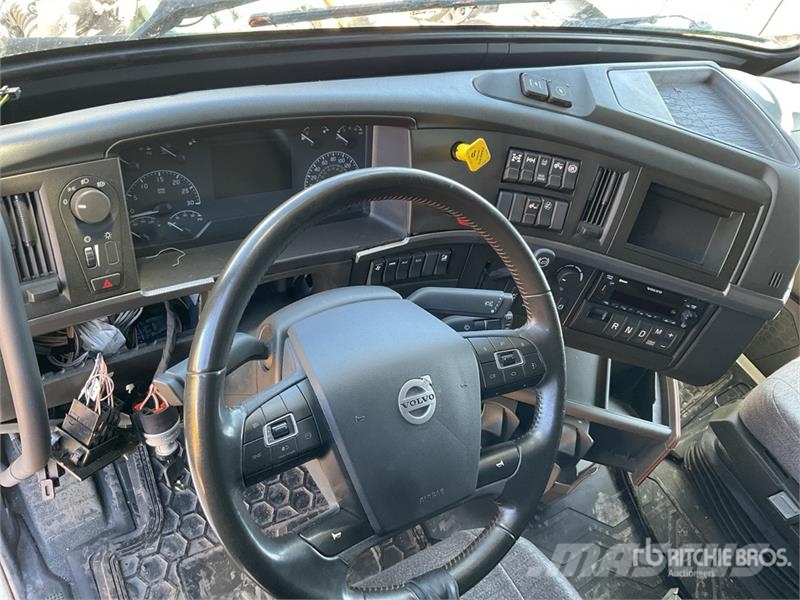 Volvo VNL760 وحدات الجر