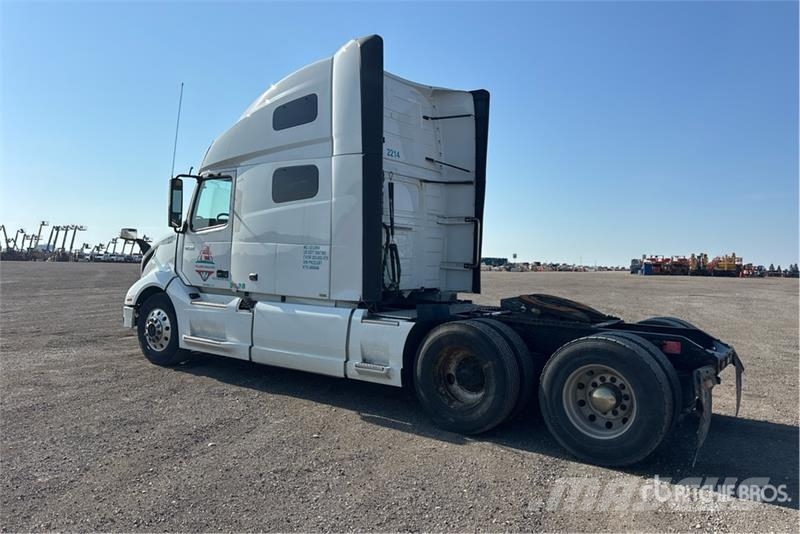 Volvo VNL760 Vlačilci