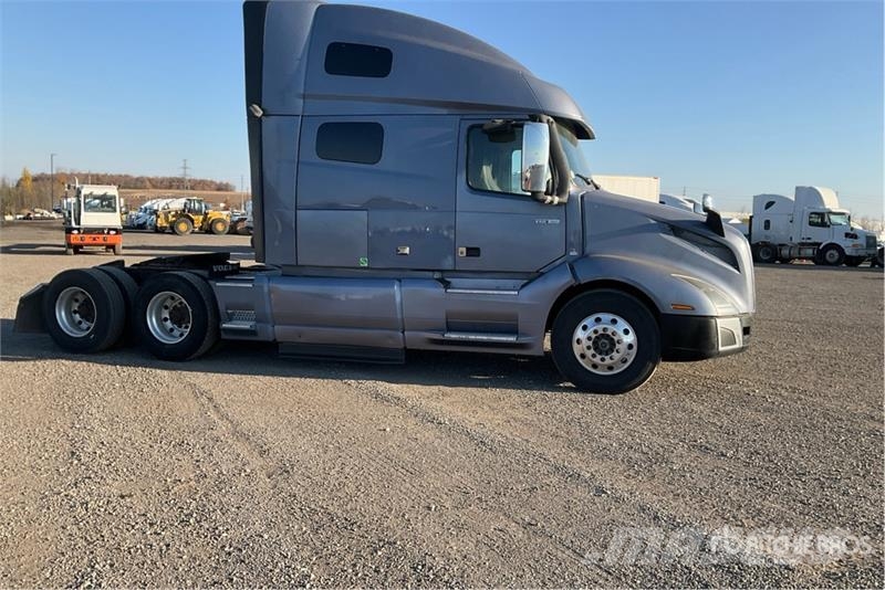 Volvo VNL760 Tegljači