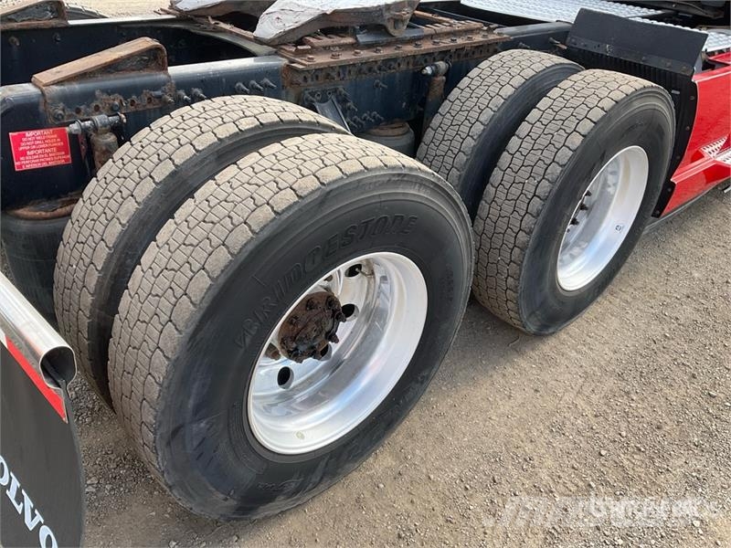 Volvo VNL760 Sattelzugmaschinen