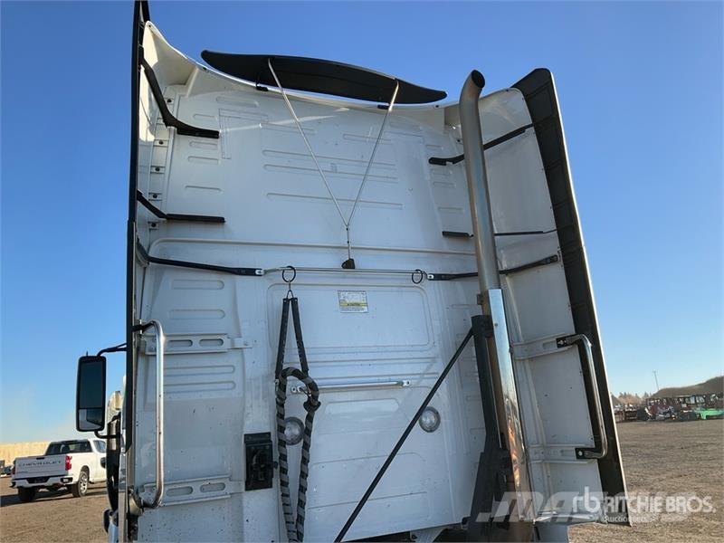 Volvo VNL760 Trekkvogner