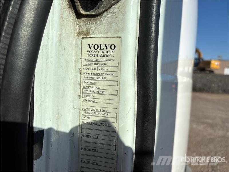 Volvo VNL760 وحدات الجر