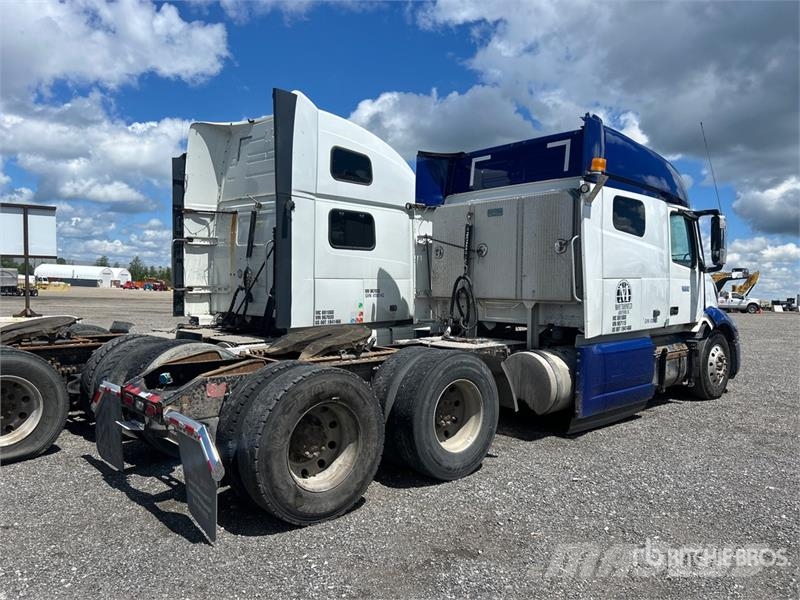 Volvo VNL760 Tractor Units
