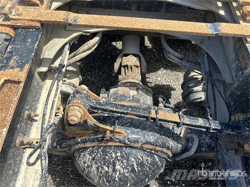 Volvo VNL760 Tractor Units