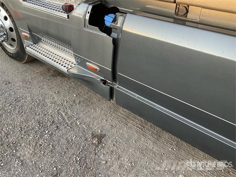 Volvo VNL760 Tegljači