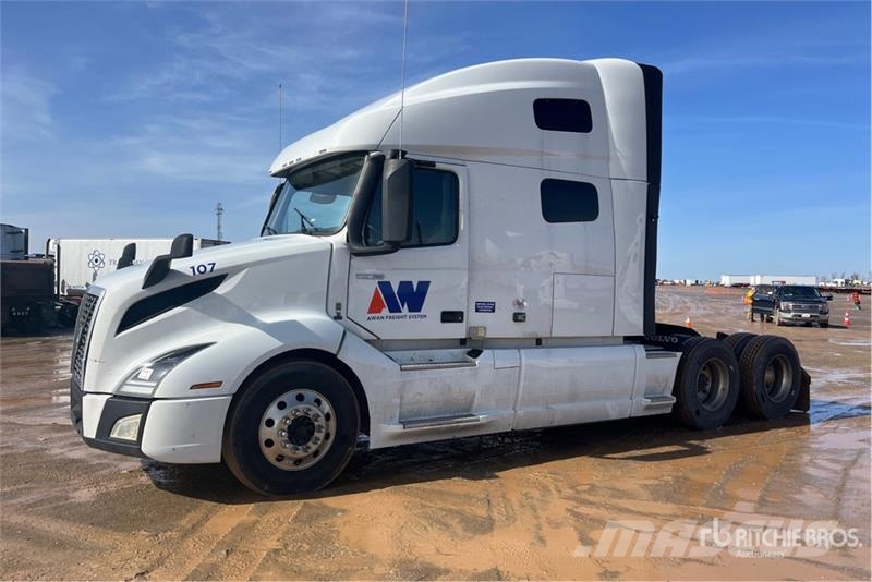 Volvo VNL760 وحدات الجر