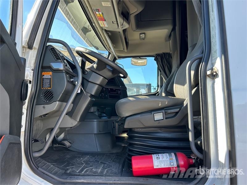 Volvo VNL760 Cavalos mecânicos