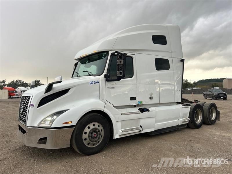Volvo VNL760 Truck Tractor Units