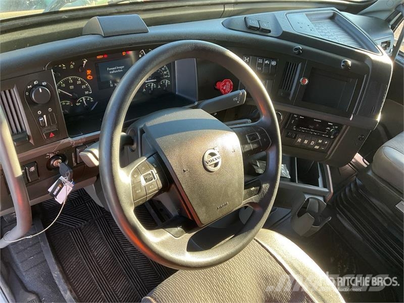 Volvo VNL760 Trekkvogner