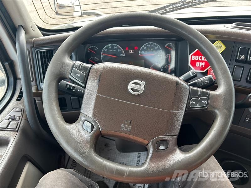 Volvo VNM Sattelzugmaschinen