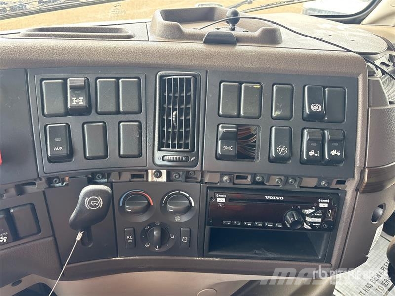 Volvo VNM Tractor Units