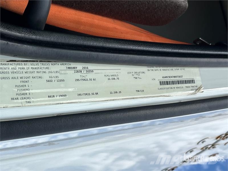 Volvo VNM Sattelzugmaschinen