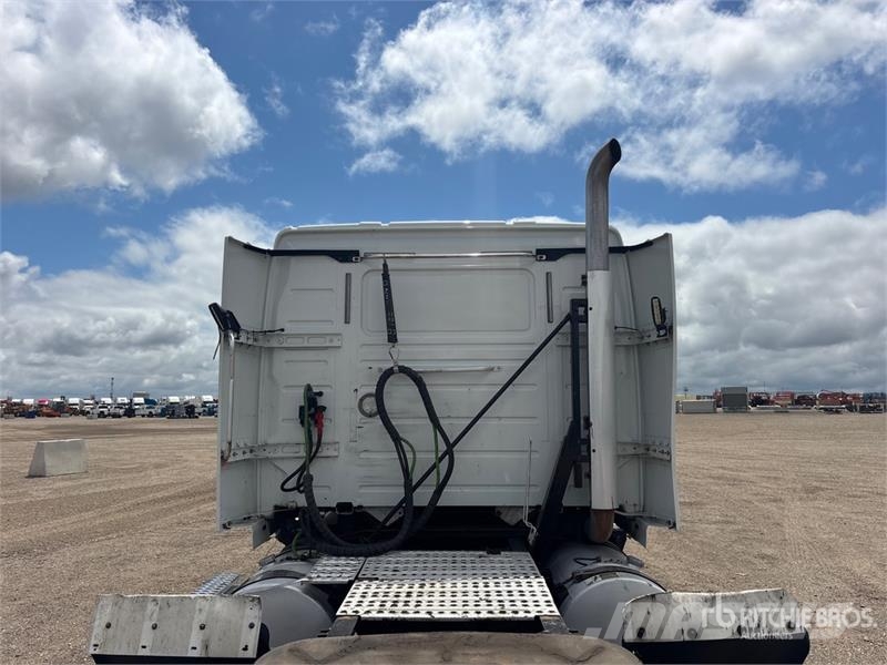 Volvo VNM Tractor Units