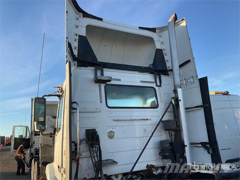 Volvo VNM Vlačilci