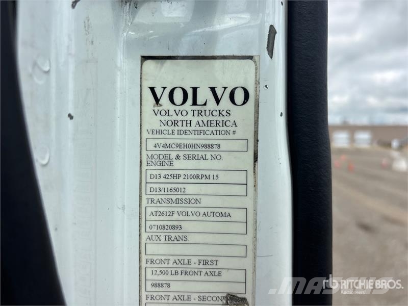 Volvo VNM Tractor Units