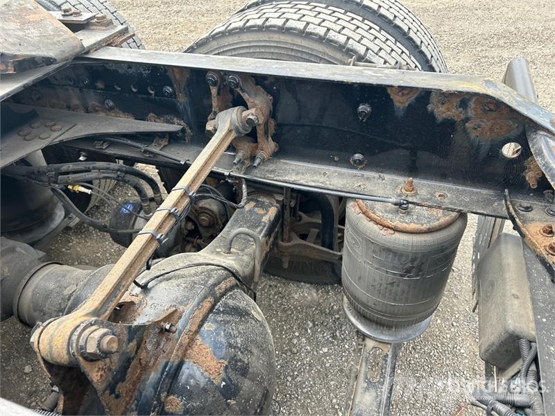 Volvo VNM Sattelzugmaschinen