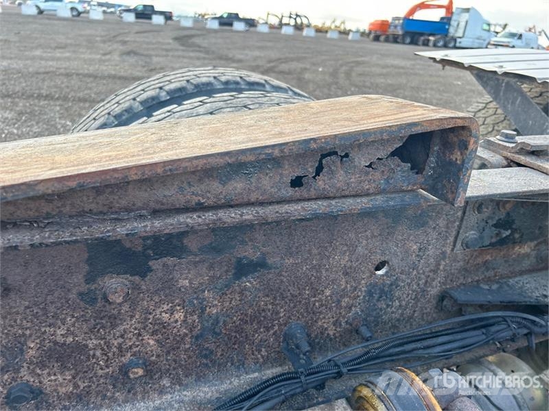 Volvo VNM وحدات الجر