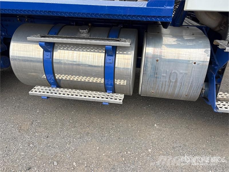 Volvo VNM Naudoti vilkikai