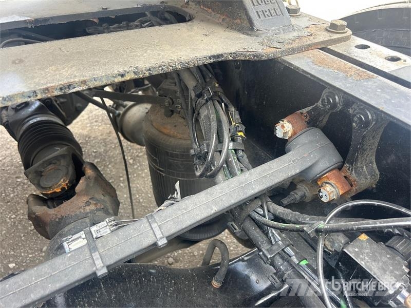 Volvo VNM Sattelzugmaschinen