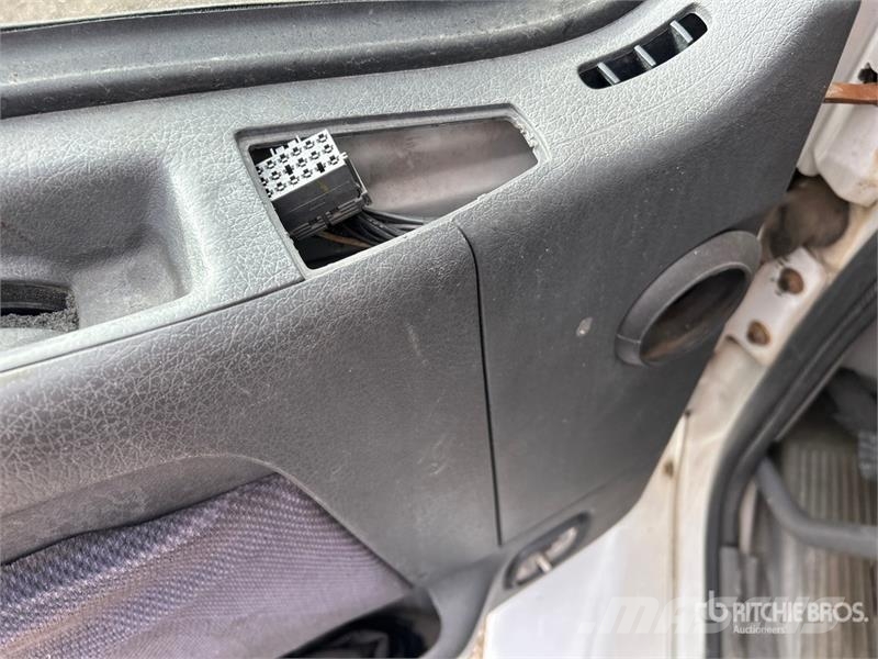 Volvo VNM وحدات الجر