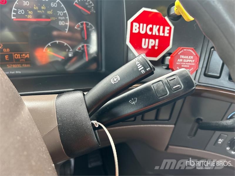 Volvo VNM Sattelzugmaschinen