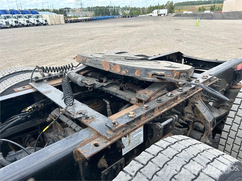 Volvo VNM Sattelzugmaschinen
