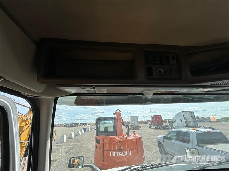 Volvo VNM Sattelzugmaschinen