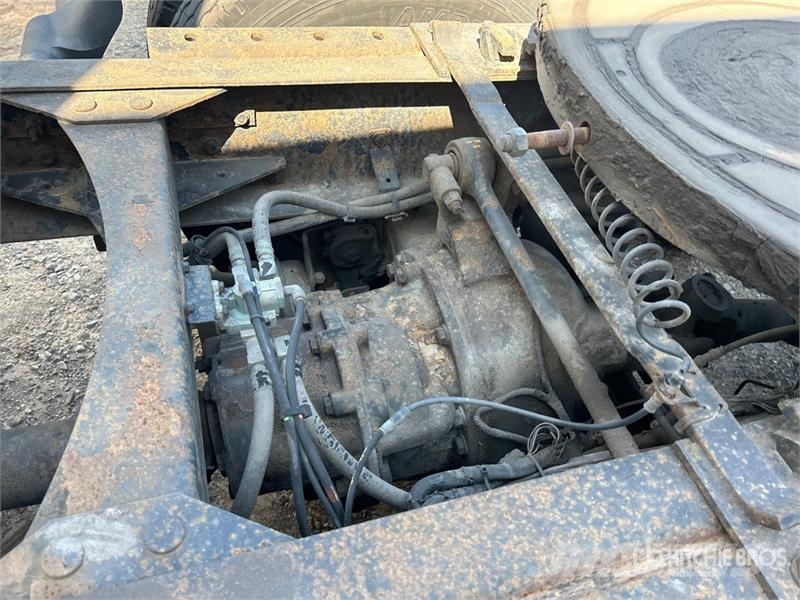 Volvo VNM Тягачі