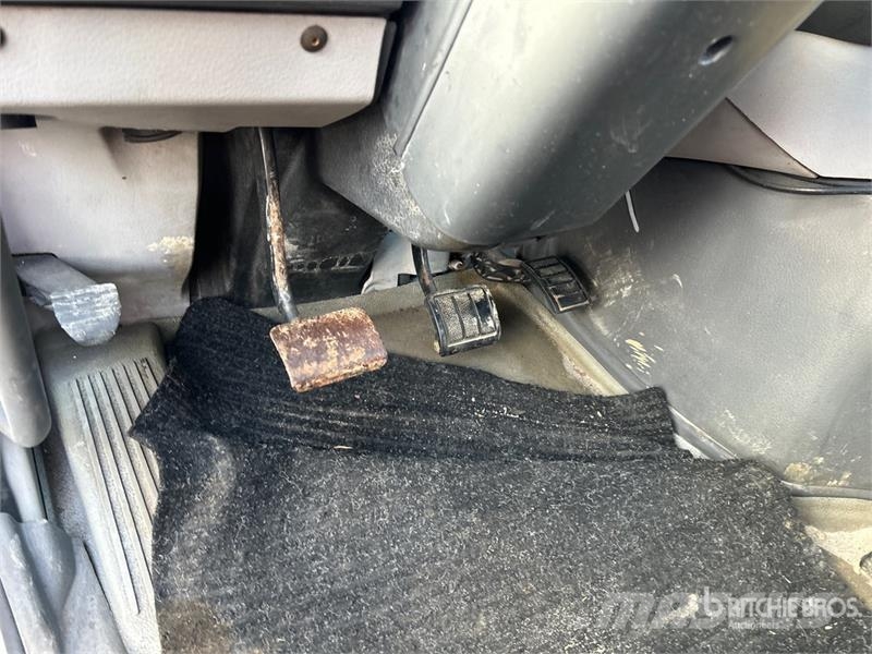 Volvo VNM وحدات الجر