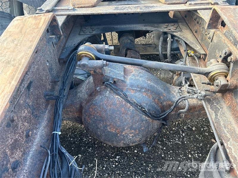 Volvo VNM وحدات الجر