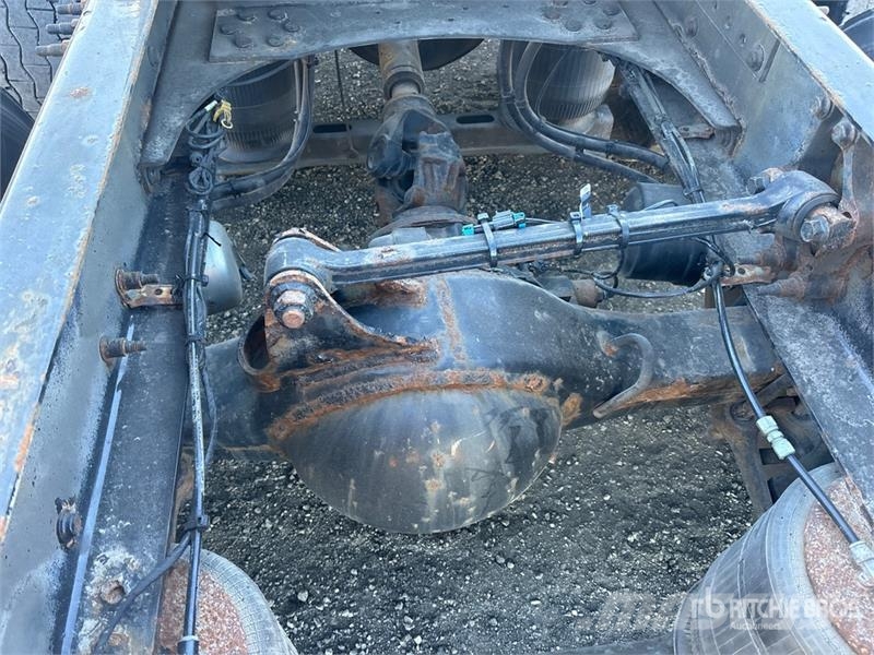Volvo VNR 6x4 T/A Day Cab Truck Tractor Motrici e Trattori Stradali