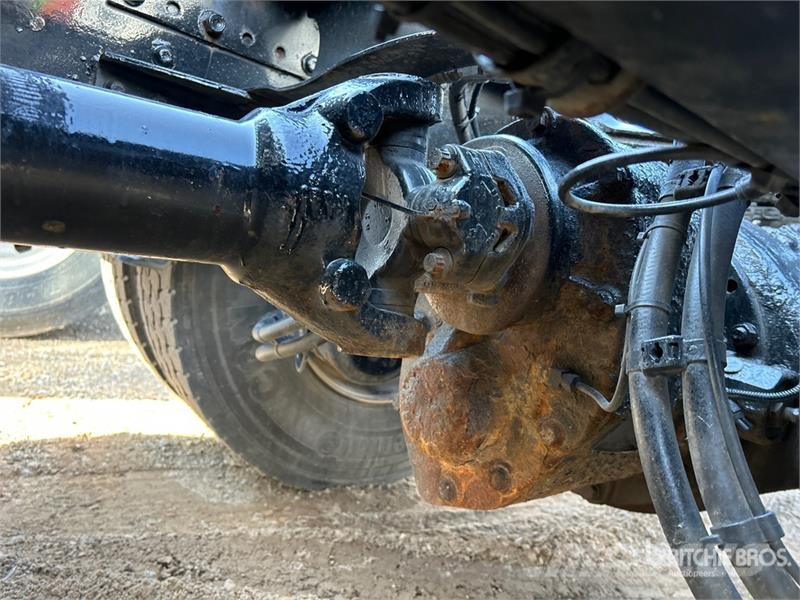Volvo VNR 6x4 T/A Day Cab Truck Tractor (Inoperable) Motrici e Trattori Stradali