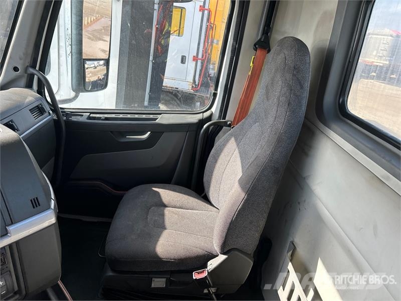 Volvo VNR 6x4 T/A Day Cab Truck Tractor (Inoperable) Motrici e Trattori Stradali