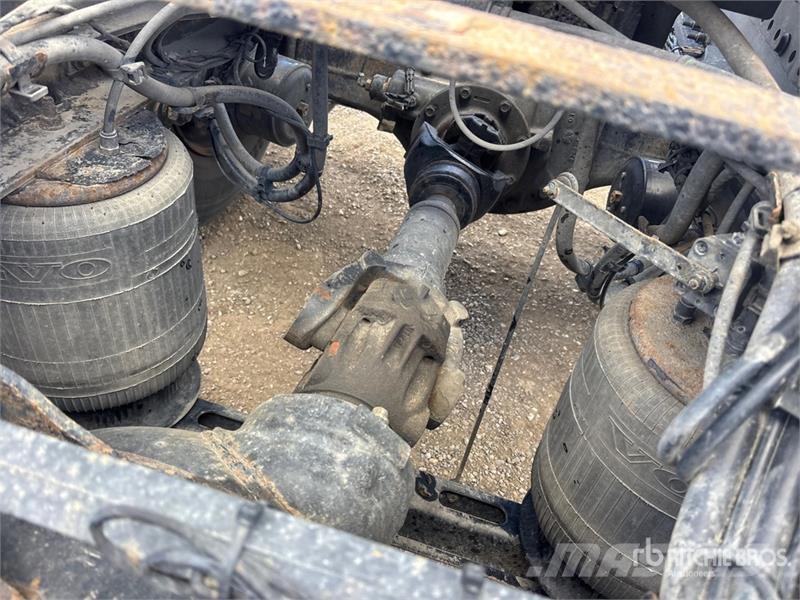 Volvo VNR 6x4 T/A Day Cab Truck Tractor Motrici e Trattori Stradali