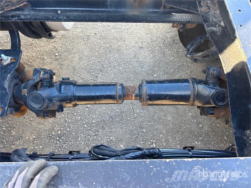 Volvo VNR 6x4 T/A Day Cab Truck Tractor Motrici e Trattori Stradali