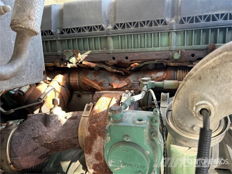 Volvo VNR 6x4 T/A Day Cab Truck Tractor (Inoperable) Motrici e Trattori Stradali