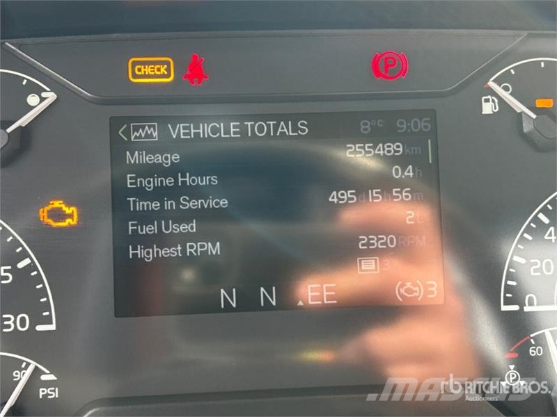Volvo VNR300 6x4 T/A Day Cab Truck Tractor Ťahače