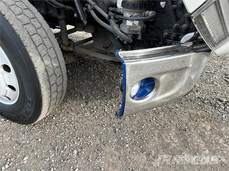 Volvo VNR300 6x4 T/A Day Cab Truck Tractor Traktorske jedinice
