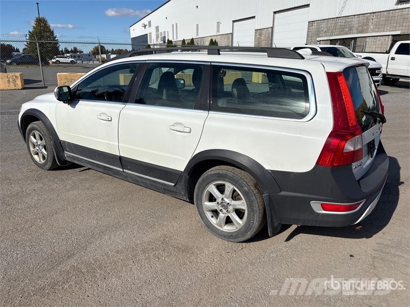 Volvo XC70 XC70 AWD Automobile Voiture