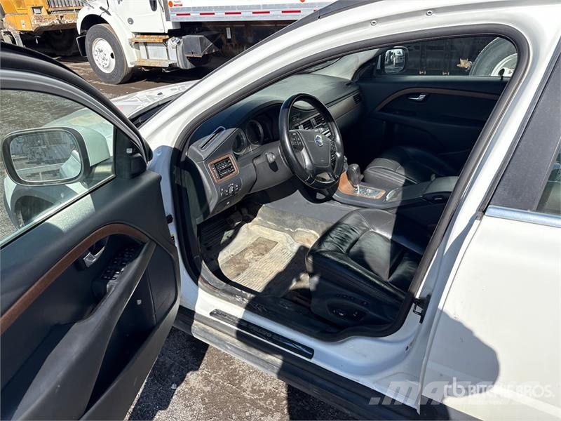 Volvo XC70 XC70 AWD Automobile Voiture
