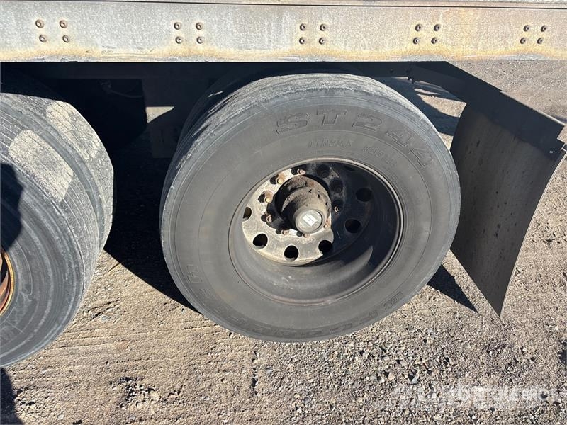 Wabash 53 ft T/A Van Trailer Kapali kasa treylerler