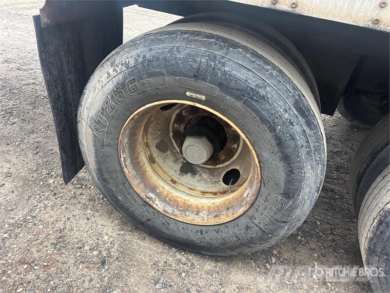 Wabash 53 ft x 102 in T/A Van Trailer Skappåbygg