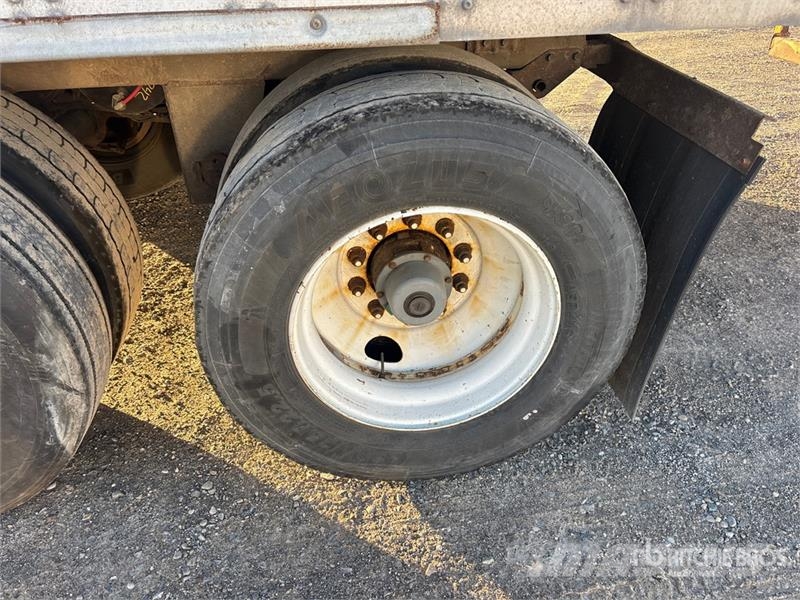 Wabash 53 ft x 102 in T/A Van Trailer 厢式拖车