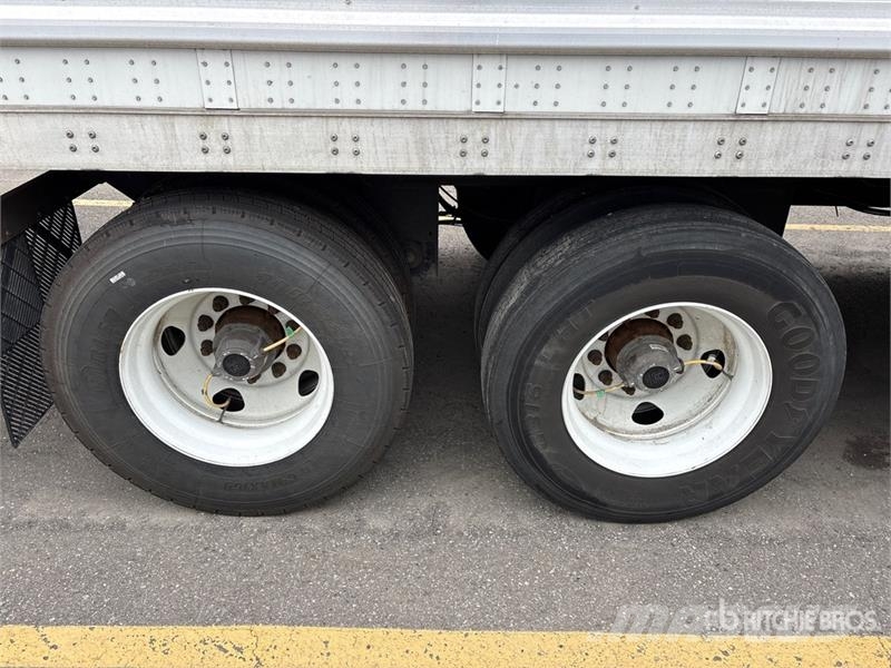Wabash 53 ft x 102 in T/A Van Trailer Прицепы-фургоны