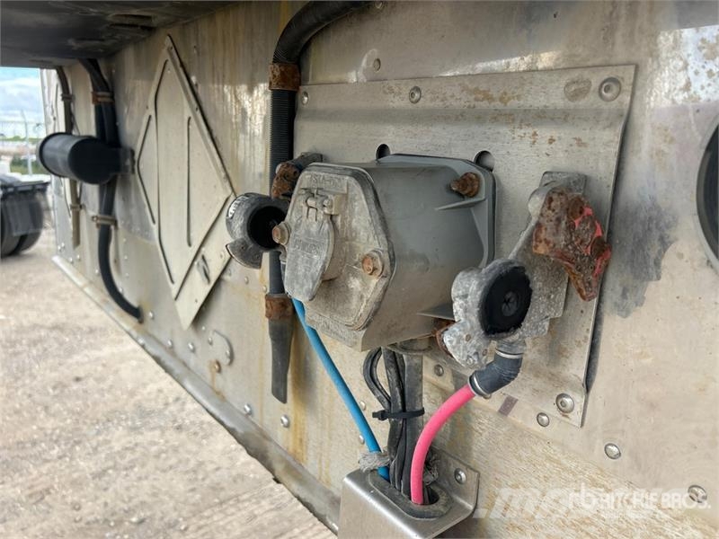 Wabash 53 ft x 102 in Tri/A Refrigerated Trailer Kühlauflieger